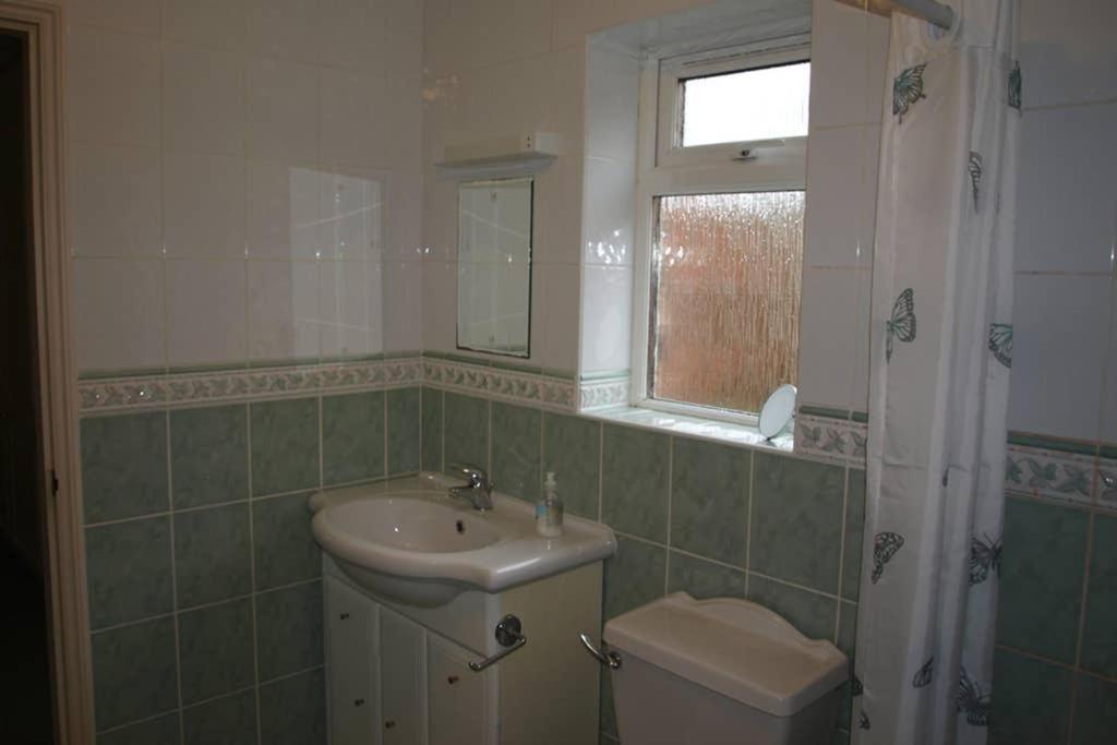 Self-Contained Annex - Beautiful Village Near York Bagian luar foto